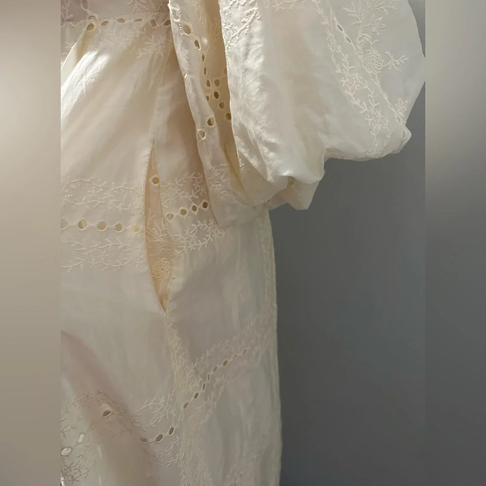 Listicle Cream Twist-Front Cutout Puff Sleeve Eyelet Midi Dress Size Medium